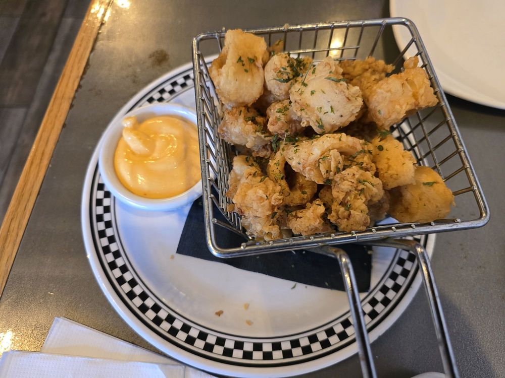 Food from The Tavern of Mayfield