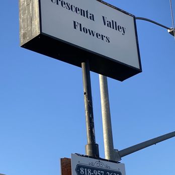 Crescenta Valley Flowers - Florists Near Me - La Crescenta, California