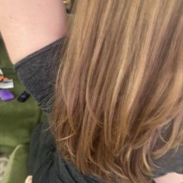 Hair with long floppy layers Hair with long floppy layers