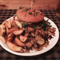 Andy's Steakhouse & Saloon - Der erste Burger dieses Jahr
