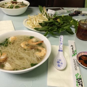 Pho Huong Lan - Chicken Pho, smallest size. - Vietnamese Near Me - Honolulu, Hawaii Pho Huong Lan - Chicken Pho, smallest size. - Vietnamese Near Me - Honolulu, Hawaii