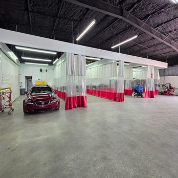 Collision Center Orlando - Auto Detailing Near Me - Orlando, Florida Collision Center Orlando - Auto Detailing Near Me - Orlando, Florida