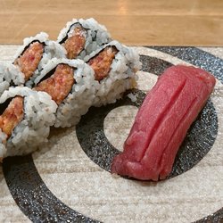 Sushi Yashin - Chutoro and spicy tuna roll