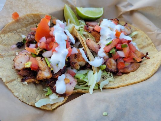 Mitch's Seafood by null