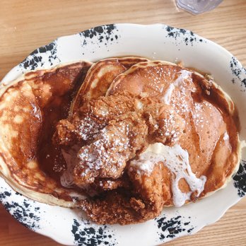 Whistle Britches - Plano - Hot cake and tenders - American Near Me - Plano, Texas Whistle Britches - Plano - Hot cake and tenders - American Near Me - Plano, Texas