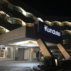 Goldenfield Kundutel - At night