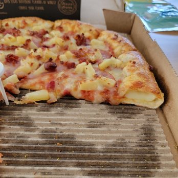 Pizza Guys - Cheese stuffed pizza crust - Salad Near Me - Duarte, California Pizza Guys - Cheese stuffed pizza crust - Salad Near Me - Duarte, California
