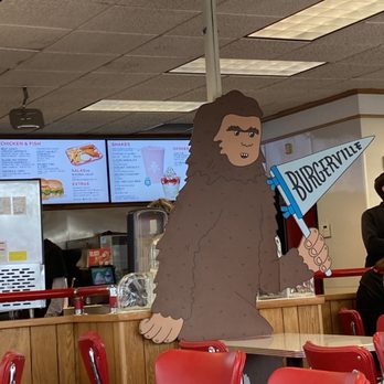 Burgerville - Decor - Burgers Near Me - Centralia, Washington