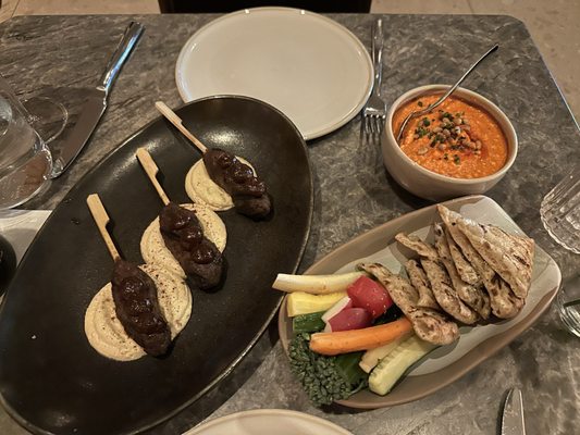 MAMA C - Updated October 2025 - 29 photos & 13 avis - 100