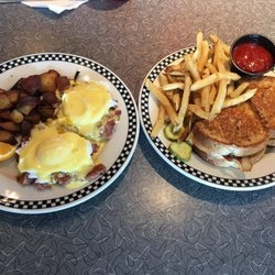 Misty Moonlight Diner