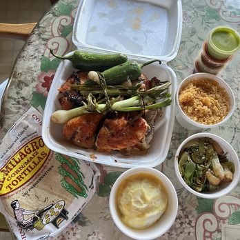 El Rey del Pollo Asado - Mexican Near Me - Waukegan, Illinois El Rey del Pollo Asado - Mexican Near Me - Waukegan, Illinois