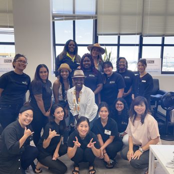 Honolulu Nail Academy Salon - Nail Technicians Near Me - Honolulu, Hawaii