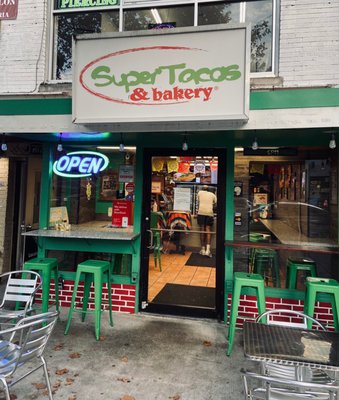 Super Tacos & Bakery I by null