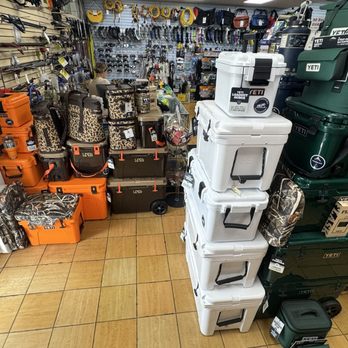 Deep Six Dive & Watersports - Yeti coolers and dive gear - Swimwear Near Me - Vero Beach, Florida Deep Six Dive & Watersports - Yeti coolers and dive gear - Swimwear Near Me - Vero Beach, Florida