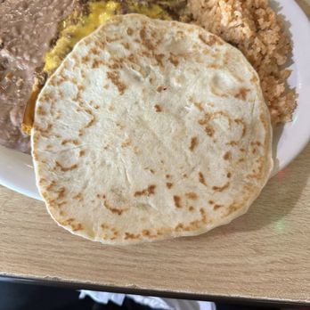 Gonzalez Restaurant - Mexican Near Me - Dallas, Texas