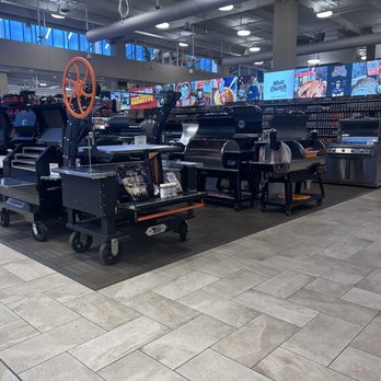 Scheels - Golf Equipment Near Me - Chandler, Arizona Scheels - Golf Equipment Near Me - Chandler, Arizona