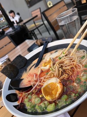 Silverlake Ramen by null
