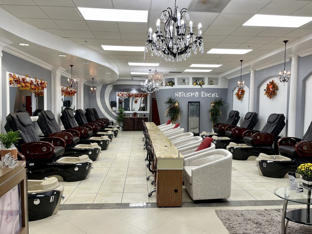 Nailspa Excel, La Verne Roadtrippers