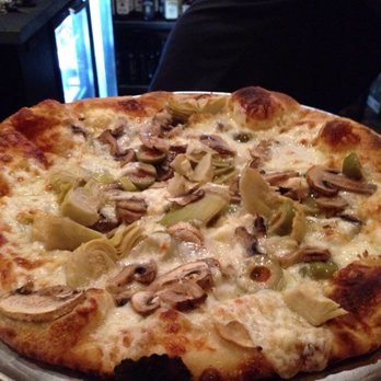 Bankhead Brewing - Omnivore pizza - Brewpubs Near Me - Rowlett, Texas
