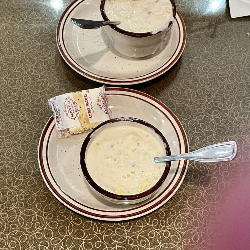 Gee Cee's Truckstop - Delicious Clam Chowder! - Rest Stops Near Me - Toledo, Washington Gee Cee's Truckstop - Delicious Clam Chowder! - Rest Stops Near Me - Toledo, Washington