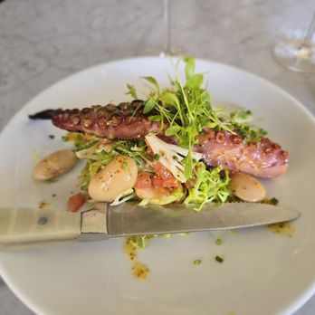 Mignonette - New American Near Me - Miami, Florida
