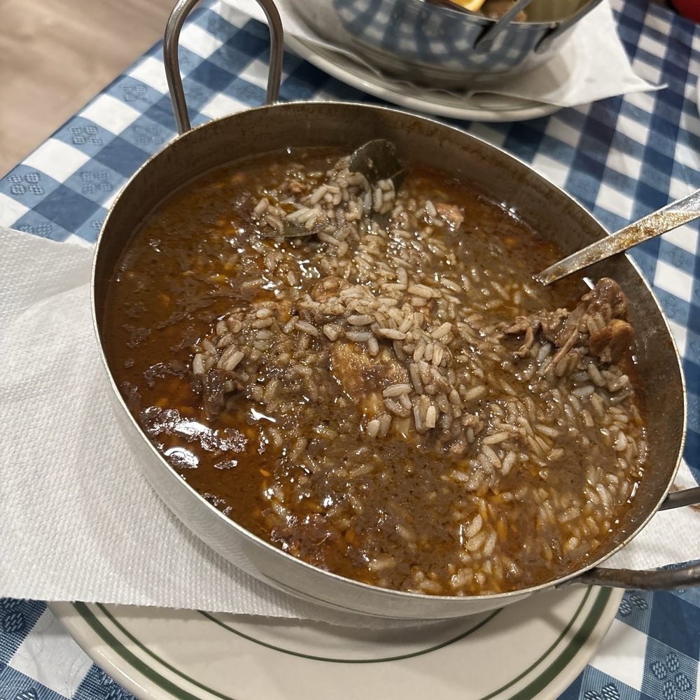 Cafe Avenida - Arroz de cabidela - Bars Near Me - Newark, New Jersey Cafe Avenida - Arroz de cabidela - Bars Near Me - Newark, New Jersey