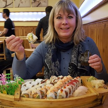 Sushi Tokoro - Yeah, we got the boat! Even for 2 people. Notice the fish accent piece. - Japanese Near Me - Chicago, Illinois Sushi Tokoro - Yeah, we got the boat! Even for 2 people. Notice the fish accent piece. - Japanese Near Me - Chicago, Illinois