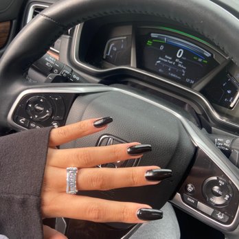 Brilliant Nail Bar - Nail Salons Near Me - Cary, North Carolina