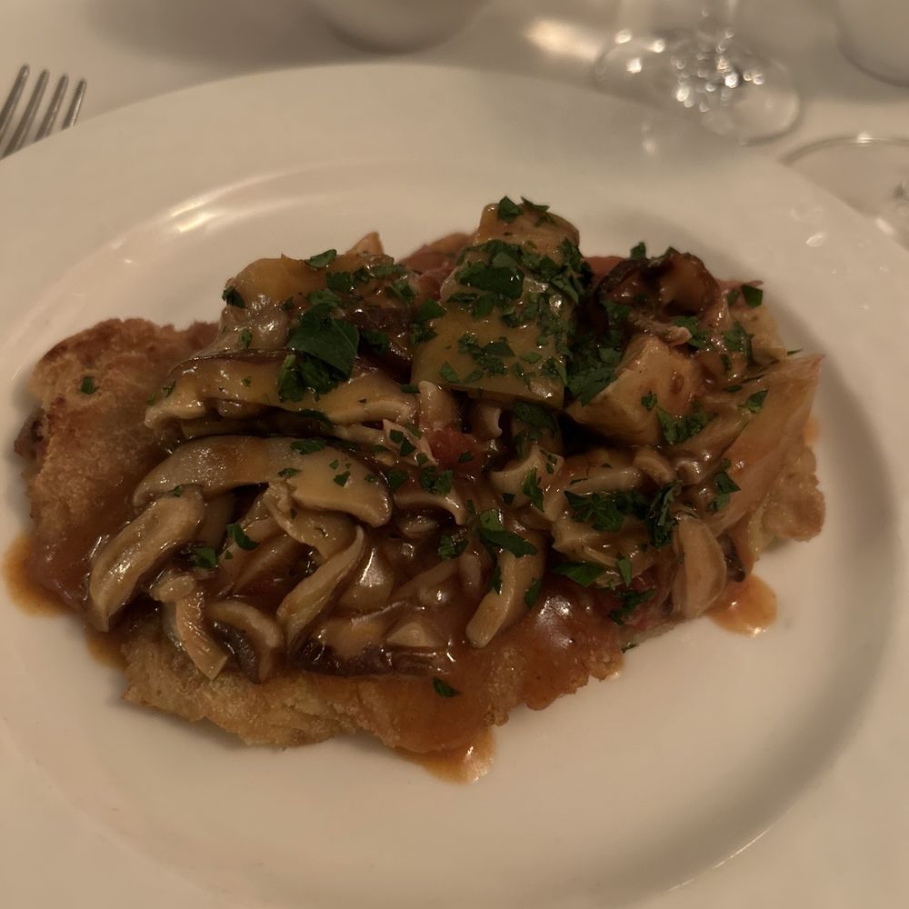 La Sirena Restaurant - Veal zagata - Italian Near Me - West Palm Beach, Florida La Sirena Restaurant - Veal zagata - Italian Near Me - West Palm Beach, Florida