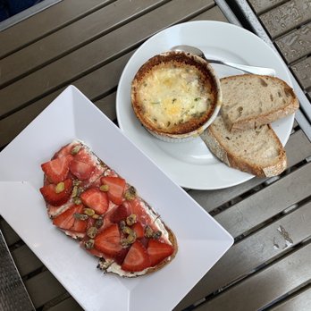 Metropolitan Pizza & Cafe - Ricotta toast and Mexican eggs. (Mexican eggs are so good). - Pizza Near Me - Philadelphia, Pennsylvania