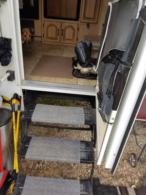 Hupp Tim Quality Plumbing Logo