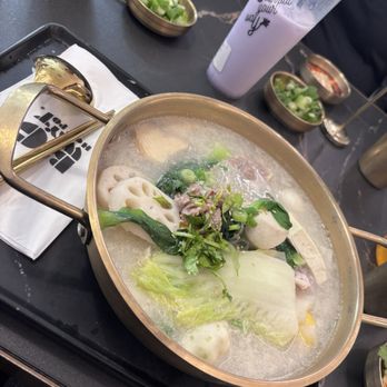 Big Way Hot Pot - Collagen bone broth - yummerss! - Asian Fusion Near Me - Monterey Park, California