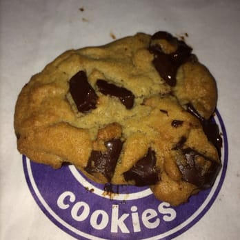 Insomnia Cookies - Chocolate Chunk Cookie - Desserts Near Me - New Haven, Connecticut Insomnia Cookies - Chocolate Chunk Cookie - Desserts Near Me - New Haven, Connecticut