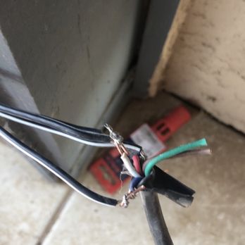 Bracken's Landscaping - Here Travis, shitty wiring job done by a shitty landscaper. - Landscaping Near Me - adelanto, California Bracken's Landscaping - Here Travis, shitty wiring job done by a shitty landscaper. - Landscaping Near Me - adelanto, California
