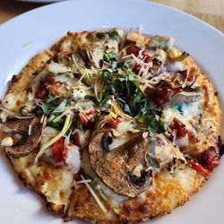 Boston's Restaurant & Sports Bar - Florentine pizza