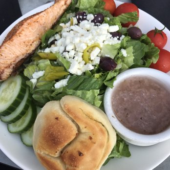 Tony C's - Greek salad with salmon - Pizza Near Me - Austin, Texas Tony C's - Greek salad with salmon - Pizza Near Me - Austin, Texas