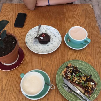 Fantail - Cafes Near Me - Toronto, Ontario