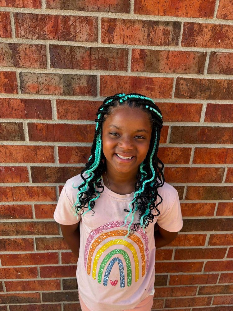 Neriah's Hair Braiding Logo