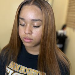 Flair Beauty - Closure Install