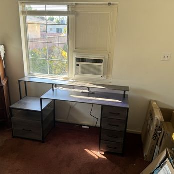 Expert Fixers - Office desk assembly - Furniture Assembly Near Me - Tarzana, California Expert Fixers - Office desk assembly - Furniture Assembly Near Me - Tarzana, California