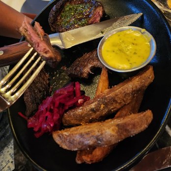 The Lymbar - 8 oz Churrasco $48 - Cocktail Bars Near Me - Houston, Texas The Lymbar - 8 oz Churrasco $48 - Cocktail Bars Near Me - Houston, Texas