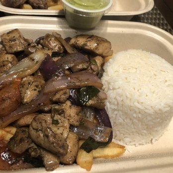 Bodegon No 69 - Pollo saltado - Latin American Near Me - Pasadena, California