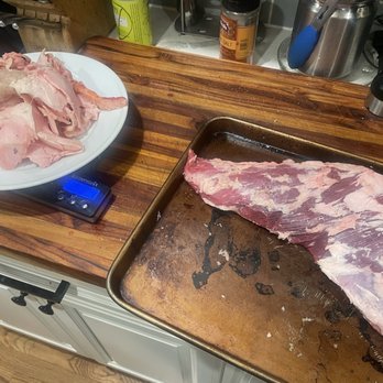 Vons - Tri tip with over a pound and a half of untrimmed fat I had to cut off myself. - Grocery Near Me - Pasadena, California