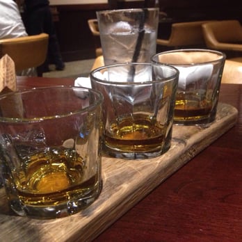 Down One Bourbon Bar - Flight special on Friday - Bars Near Me - Louisville, Kentucky