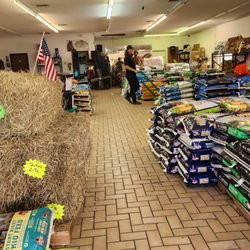 Dunnellon Feed & Farm Supplies