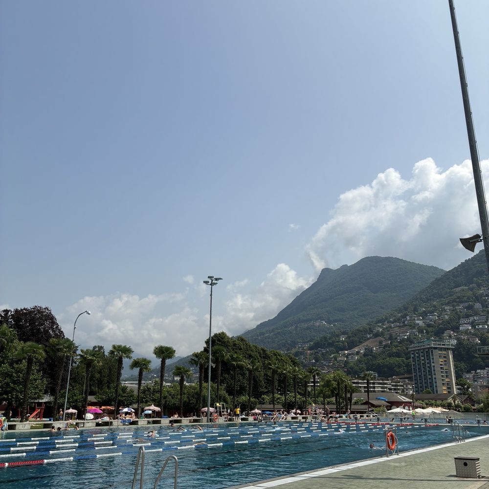 Recommend a local restaurant in Bergamo, image size:1000x1000