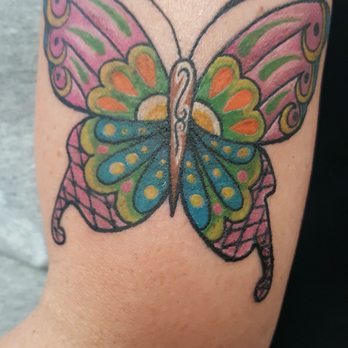 Mayan - Talavera butterfly done by Franko - Piercing Near Me - San Miguel de Cozumel, ROO Mayan - Talavera butterfly done by Franko - Piercing Near Me - San Miguel de Cozumel, ROO