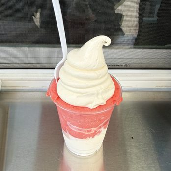 Jonny's Italian Ice - Jelati - Strawberry Ice with Vanilla Soft Serve - Ice Cream & Frozen Yogurt Near Me - Sunnyvale, California