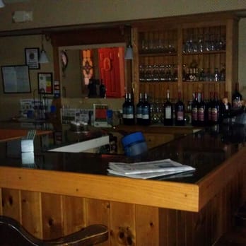 Casa Bella - bar - Bed & Breakfast Near Me - Pittsfield, Vermont