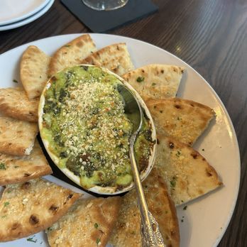 Bella Vino Wine Bar & Tapas - Spinach artichoke dip - Wine Bars Near Me - St. Charles, Missouri